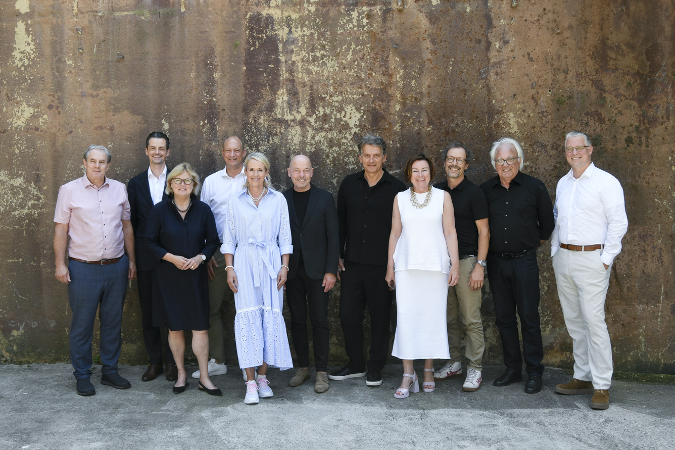 Press image: DGNB Board of Directors Gruppenfoto von Vertreterinnen und Vertretern des DGNB Präsidiums beim DGNB Tag der Nachhaltigkeit 2025. Zwei Präsidiumsmitglieder sind nicht auf dem Bild.