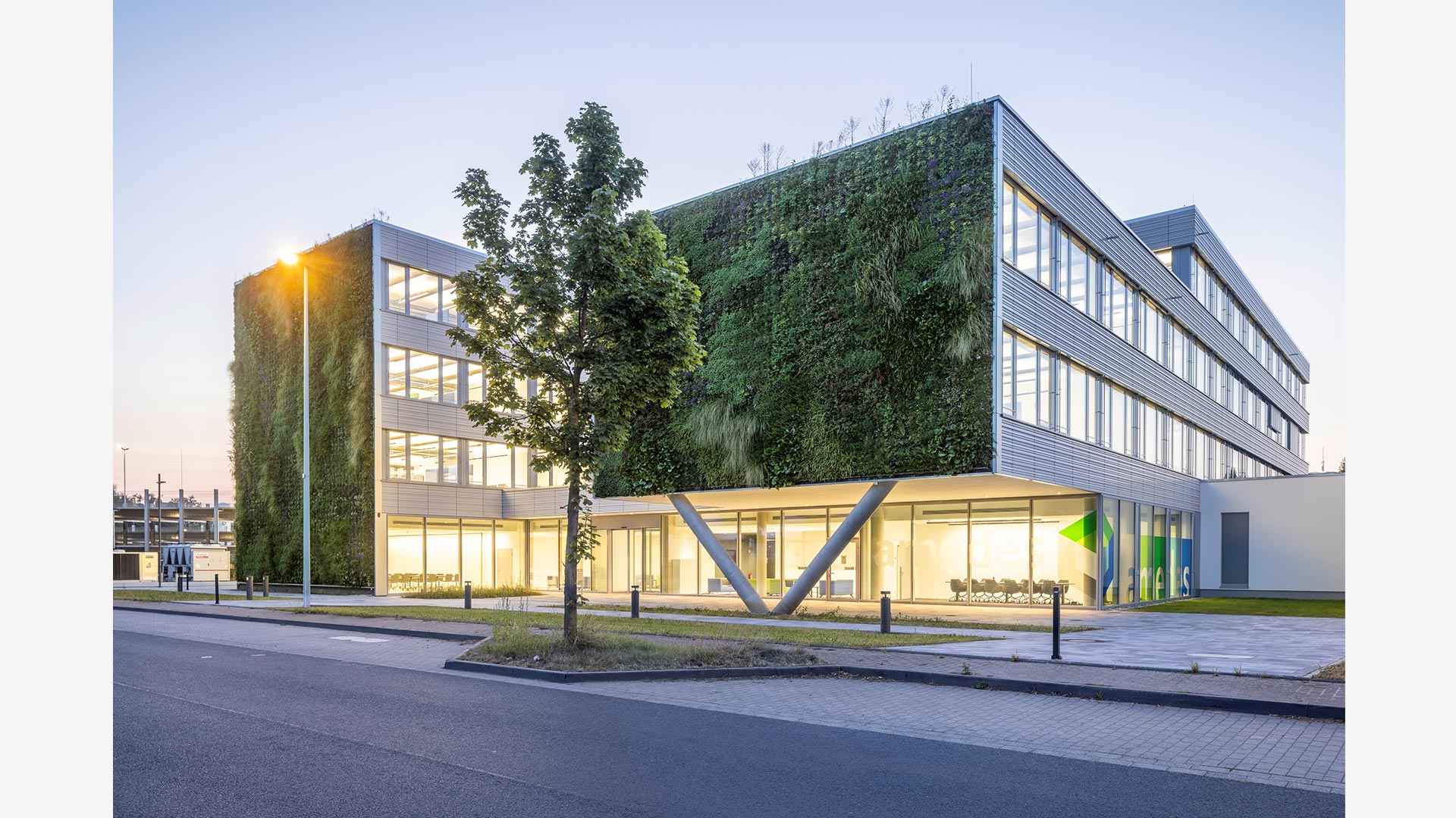 [Translate to English:] 