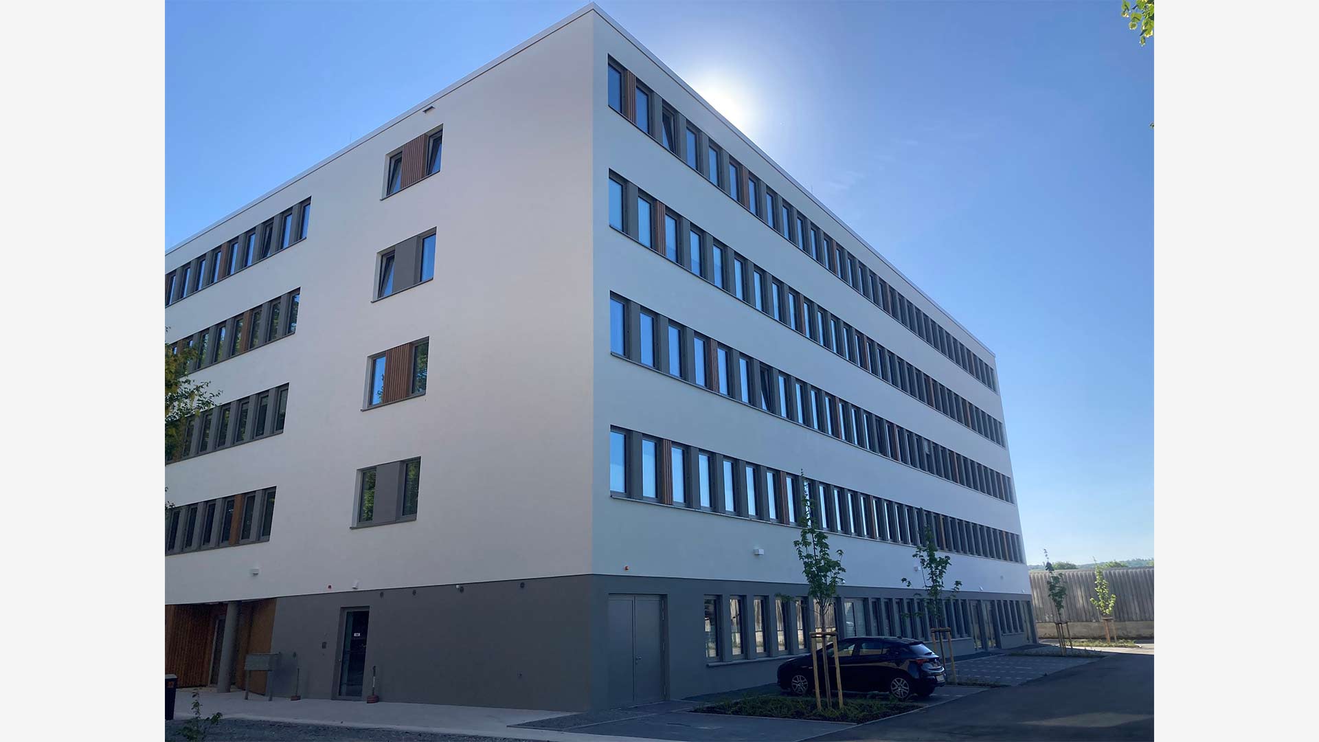 [Translate to English:] 