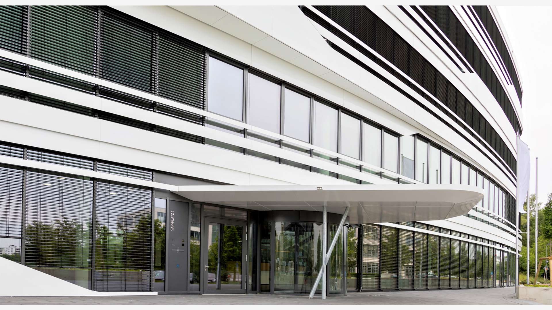 [Translate to English:] 